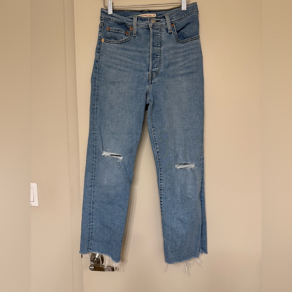 Levi’s Ribcage Straight Ankle Jeans